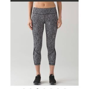 Lululemon Women’s Pace Rival Crop Power Luxtreme Suited Jacquard Leggings Size 4